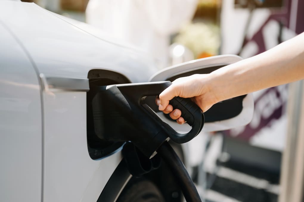 Baterías de alto voltaje en Panamá: eficiencia para autos híbridos