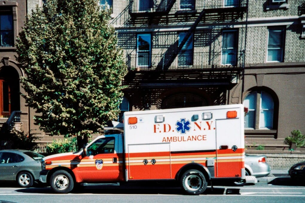 Asignación eficiente de ambulancias con software avanzado